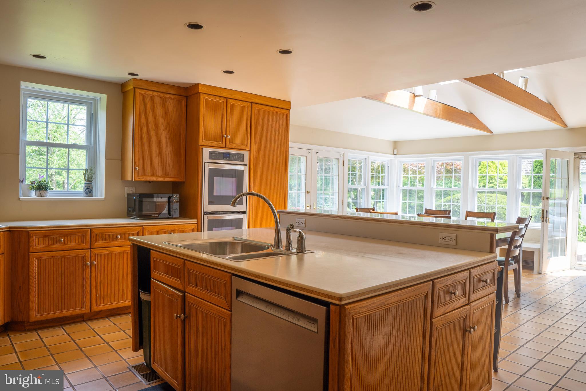 1427 Welsh Road Huntingdon Valley, PA 19006 - Photo 28 of 63 Gorgeous island!