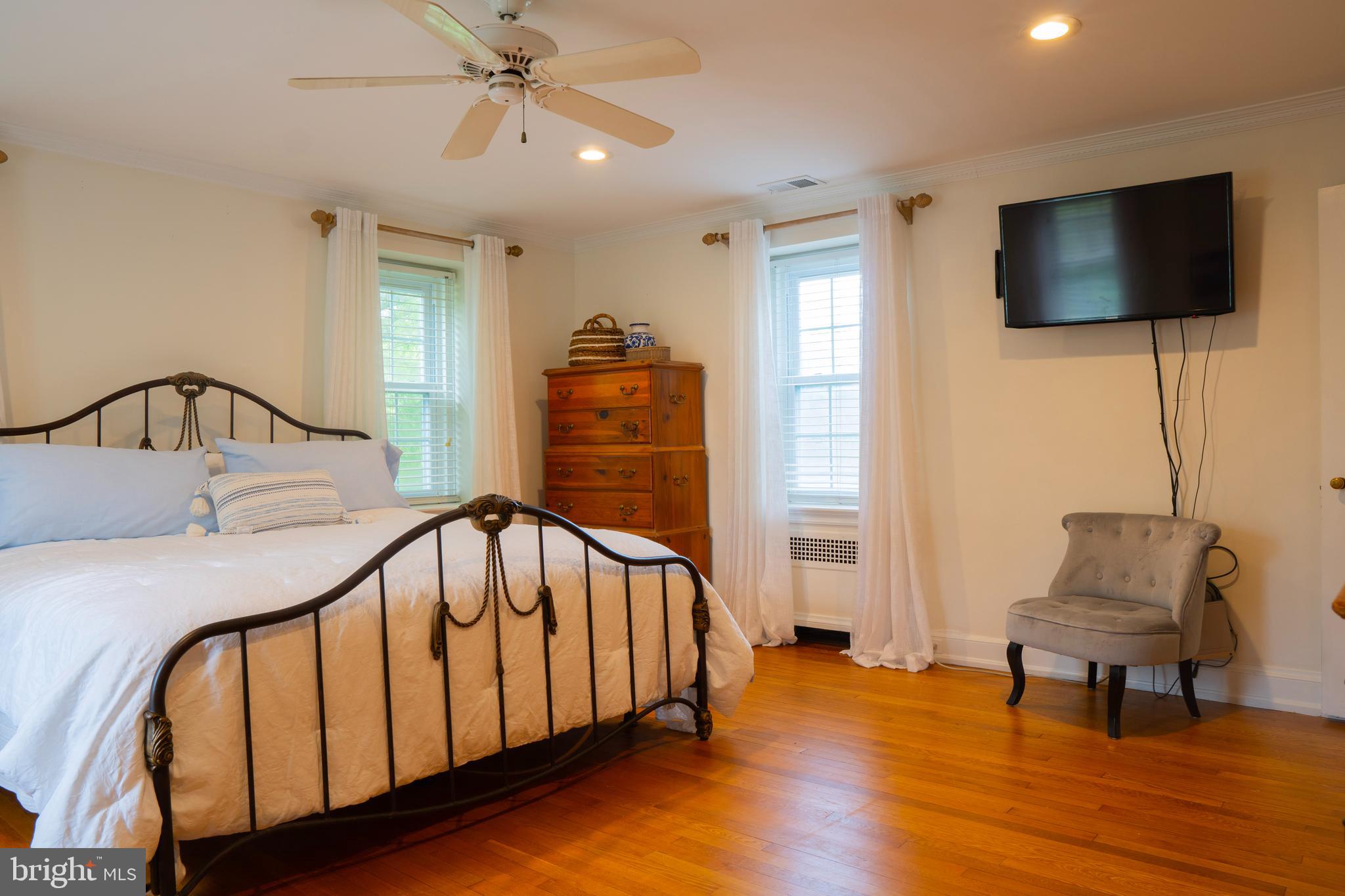 1427 Welsh Road Huntingdon Valley, PA 19006 - Photo 39 of 63