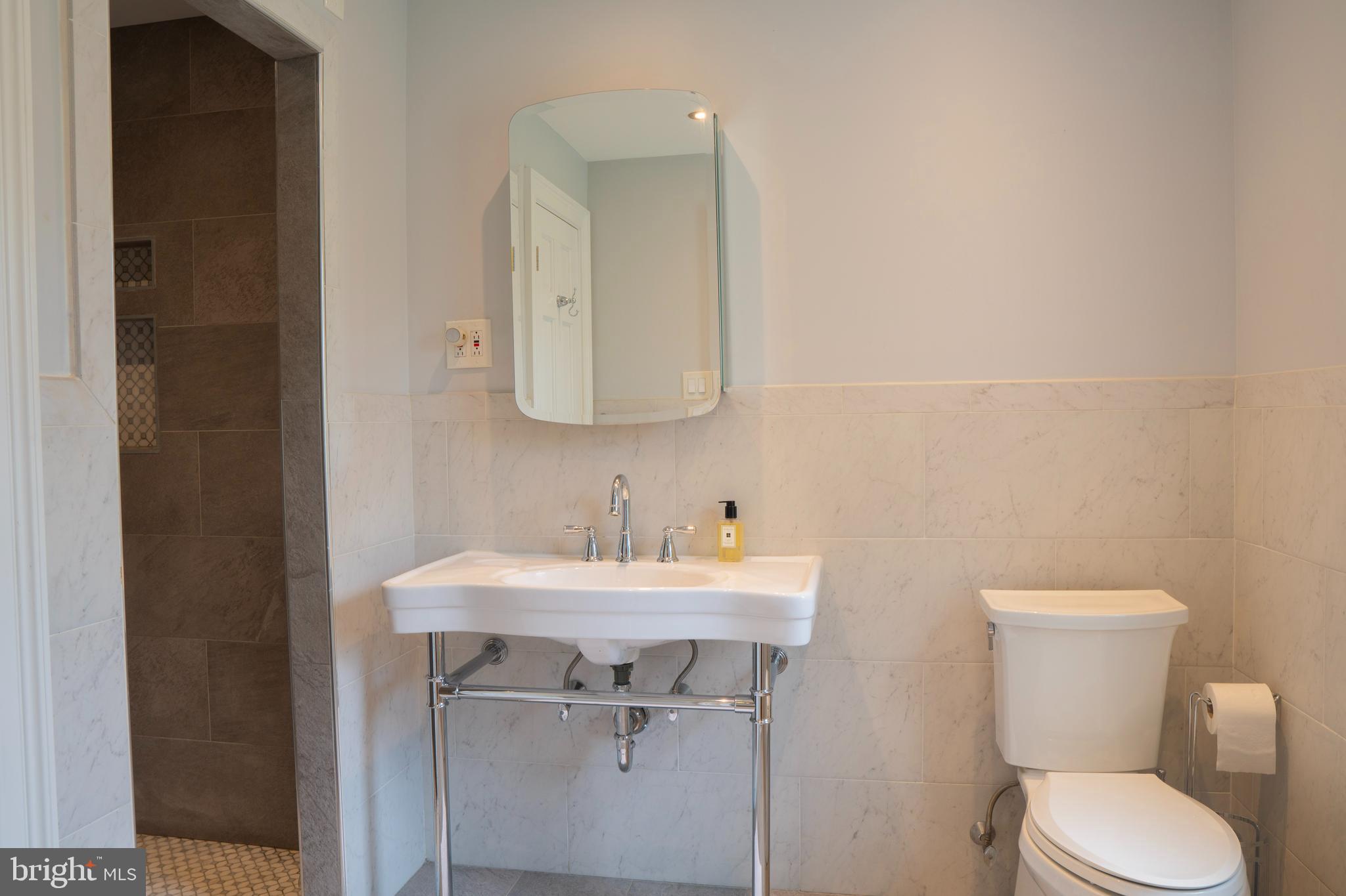 1427 Welsh Road Huntingdon Valley, PA 19006 - Photo 41 of 63