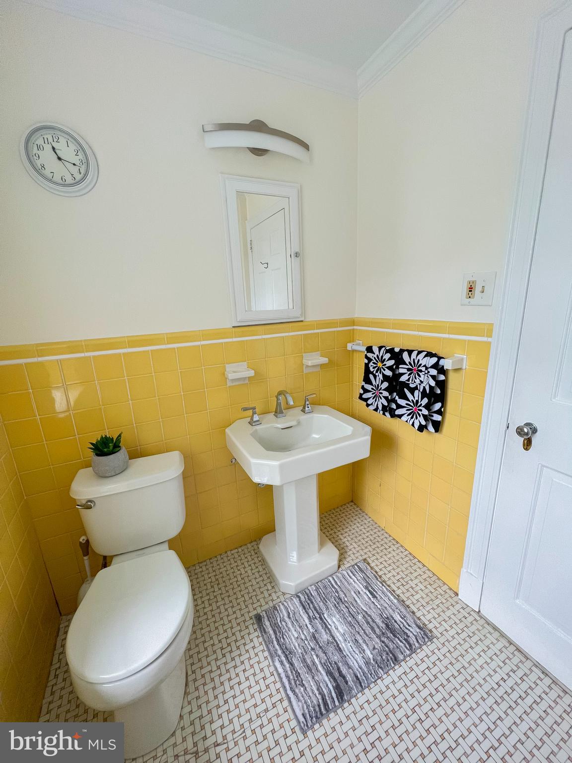 1427 Welsh Road Huntingdon Valley, PA 19006 - Photo 47 of 63