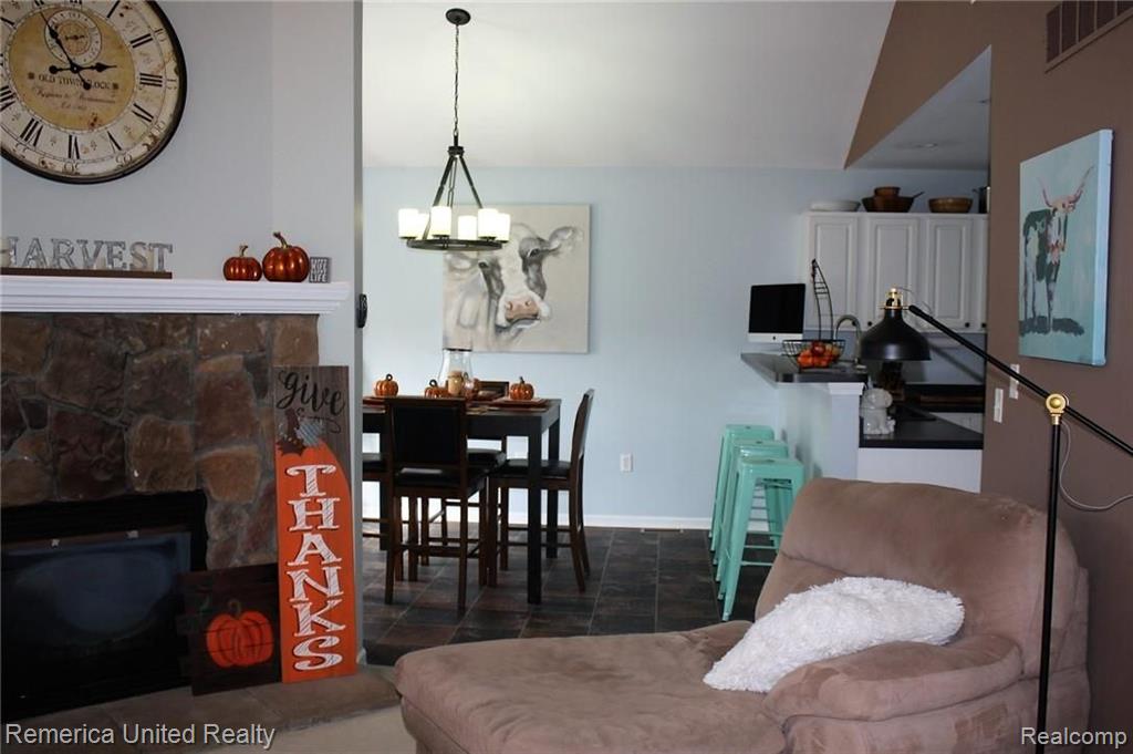 49068 Hawksburry Road, Unit 111 Canton, MI 48188 - Photo 20 of 45