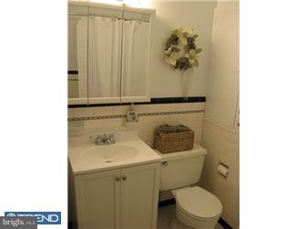 221 Huntley Road Upper Darby, PA 19082 - Photo 9 of 12 Bathroom