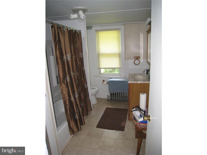 123 Manor Road Gibbsboro, NJ 08026 - Photo 12 of 19