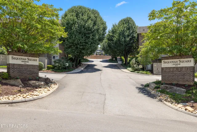 $325,000 | 3636 Taliluna Avenue, Unit 139, Knoxville, TN 37919