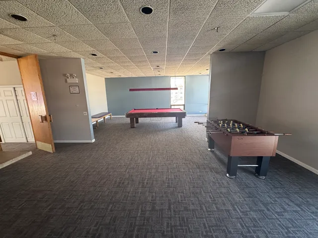 $215,000 | 9128 West Terrace Drive, Unit 3M, Niles, IL 60714