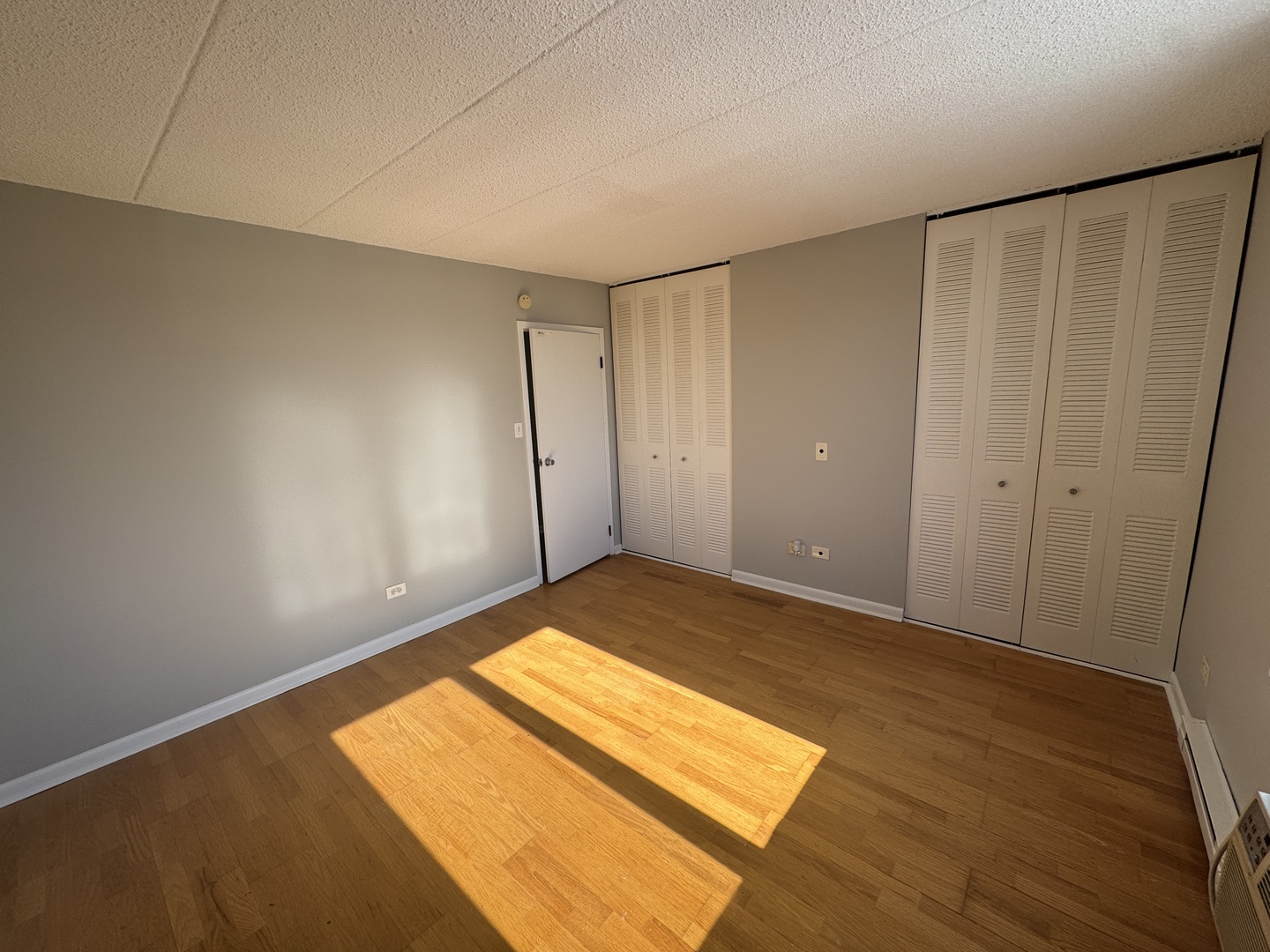 9128 West Terrace Drive, Unit 3M Niles, IL 60714 - Photo 8 of 21