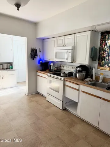 $263,000 | 19 Horicon Avenue, Warrensburg, NY 12885