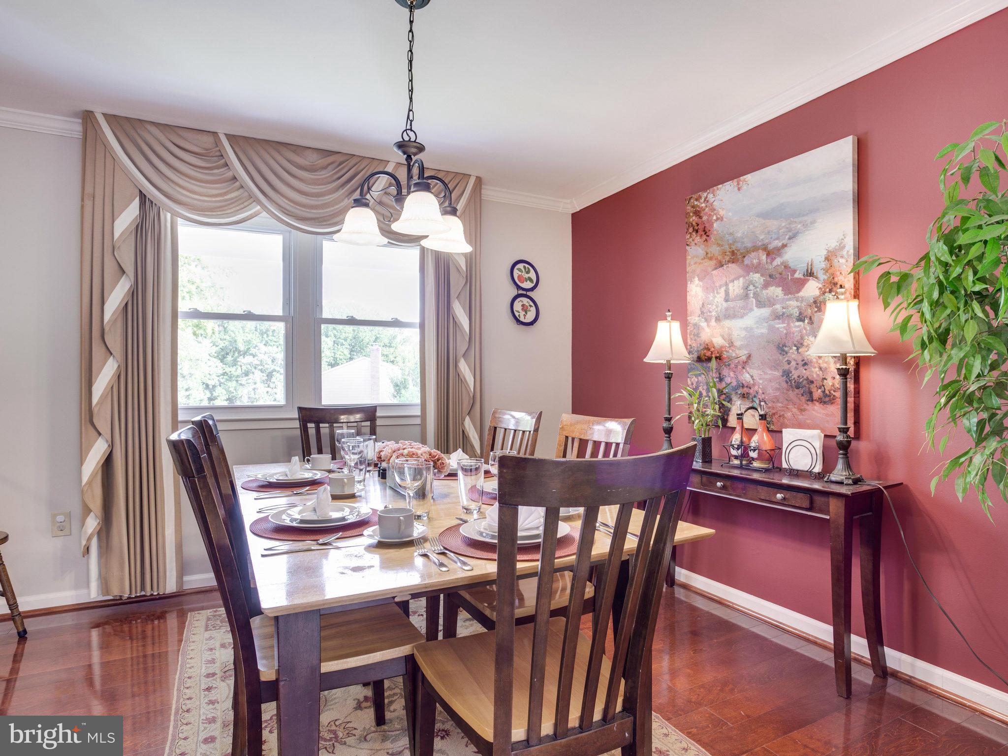 8805 Loughran Road Fort Washington, MD 20744 - Photo 4 of 30 Dining Room