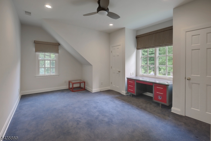 19 Cliffside Way Boonton, NJ 07005 - Photo 32 of 50