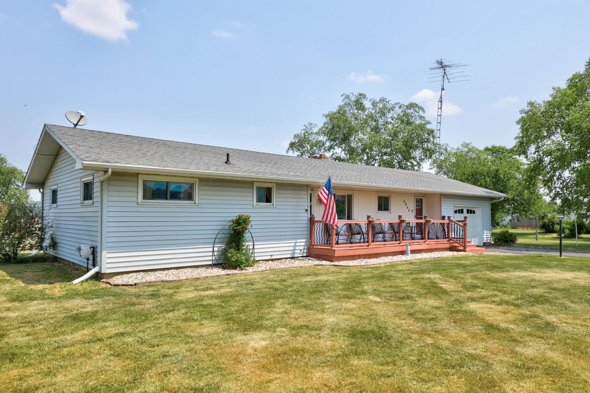 4864 Barnes Road Millington, MI 48746 - Photo 3 of 47