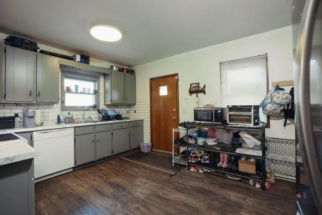 $159,900 | 335 West 9th Street, Fond du Lac, WI 54935