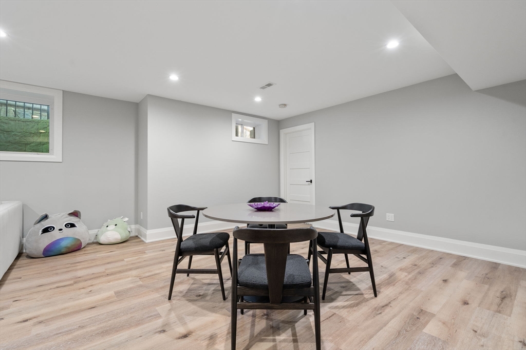 1058 Beacon Street, Unit 2 Newton, MA 02459 - Photo 32 of 40