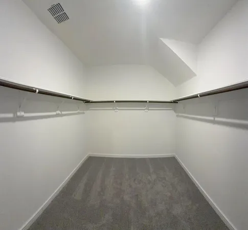 $2,998 | 4727 Bay Vista Drive, Baytown, TX 77523