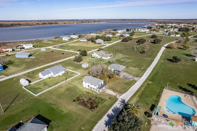 $220,000 | 654 Calumet Drive, Palacios, TX 77465