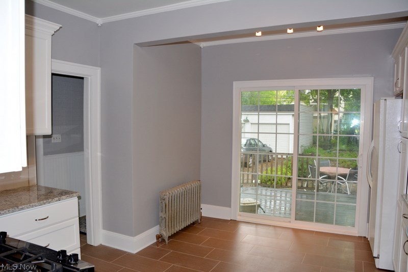 3277 Enderby Road Cleveland, OH 44120 - Photo 14 of 21