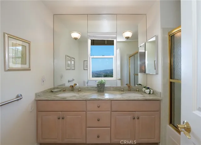 $1,900,000 | 30915 Oceangrove Drive, Rancho Palos Verdes, CA 90275