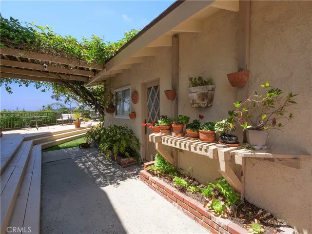 $1,900,000 | 30915 Oceangrove Drive, Rancho Palos Verdes, CA 90275