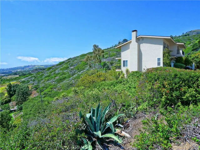 $1,900,000 | 30915 Oceangrove Drive, Rancho Palos Verdes, CA 90275