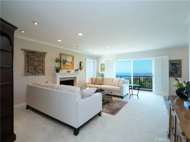 $1,900,000 | 30915 Oceangrove Drive, Rancho Palos Verdes, CA 90275