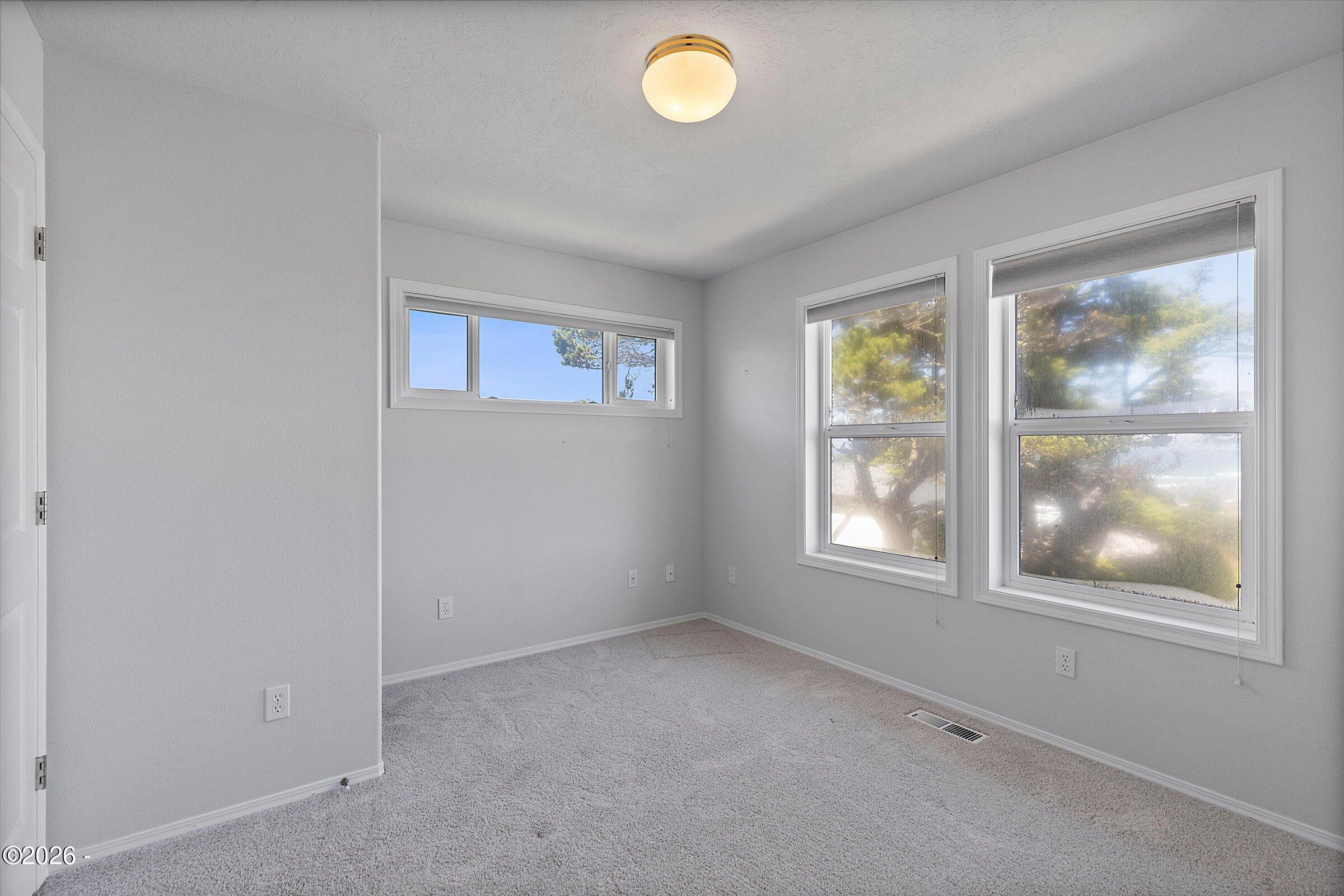935 Southwest 7th Street Lincoln City, OR 97367 - Photo 24 of 50