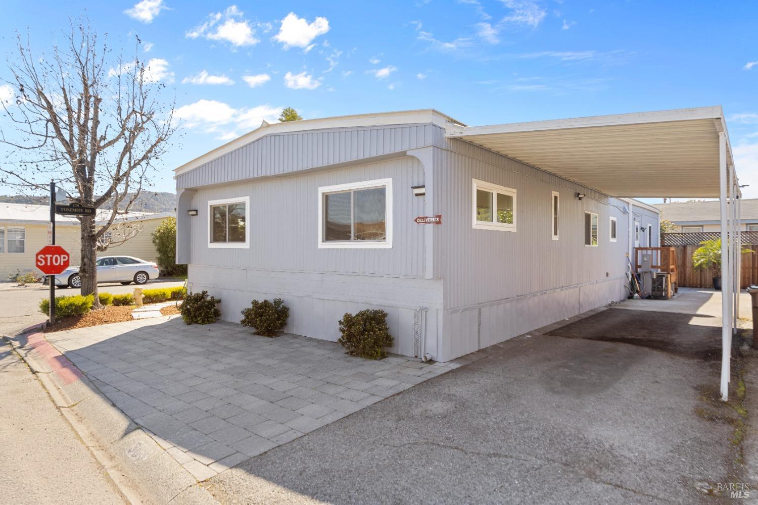 363 Glacier Way San Rafael, CA 94903 - Photo 4 of 32 Side view of 363 Glacier Way with long driveway