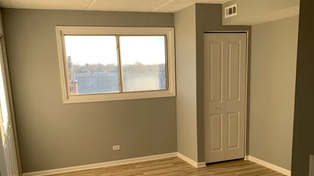 $1,500 | 8141 84th Place, Unit 2D, Justice, IL 60458