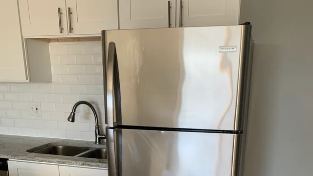 $1,500 | 8141 84th Place, Unit 2D, Justice, IL 60458