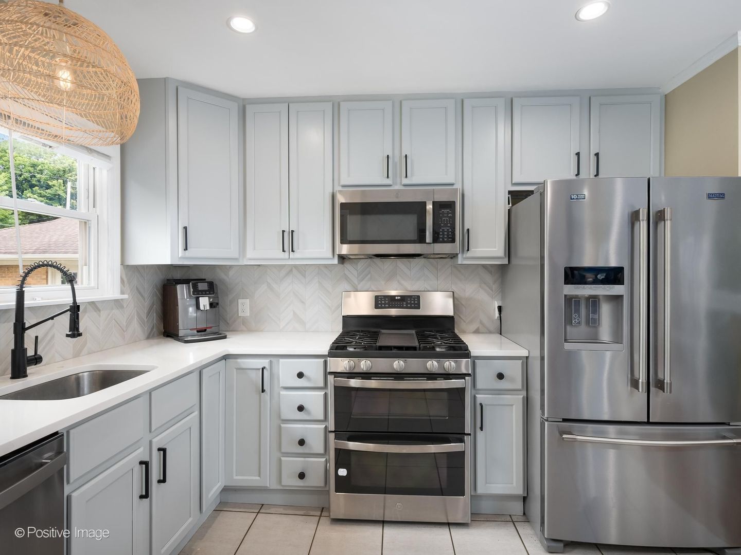 1438 Hoffman Avenue Park Ridge, IL 60068 - Photo 14 of 28 Gallery Image 14