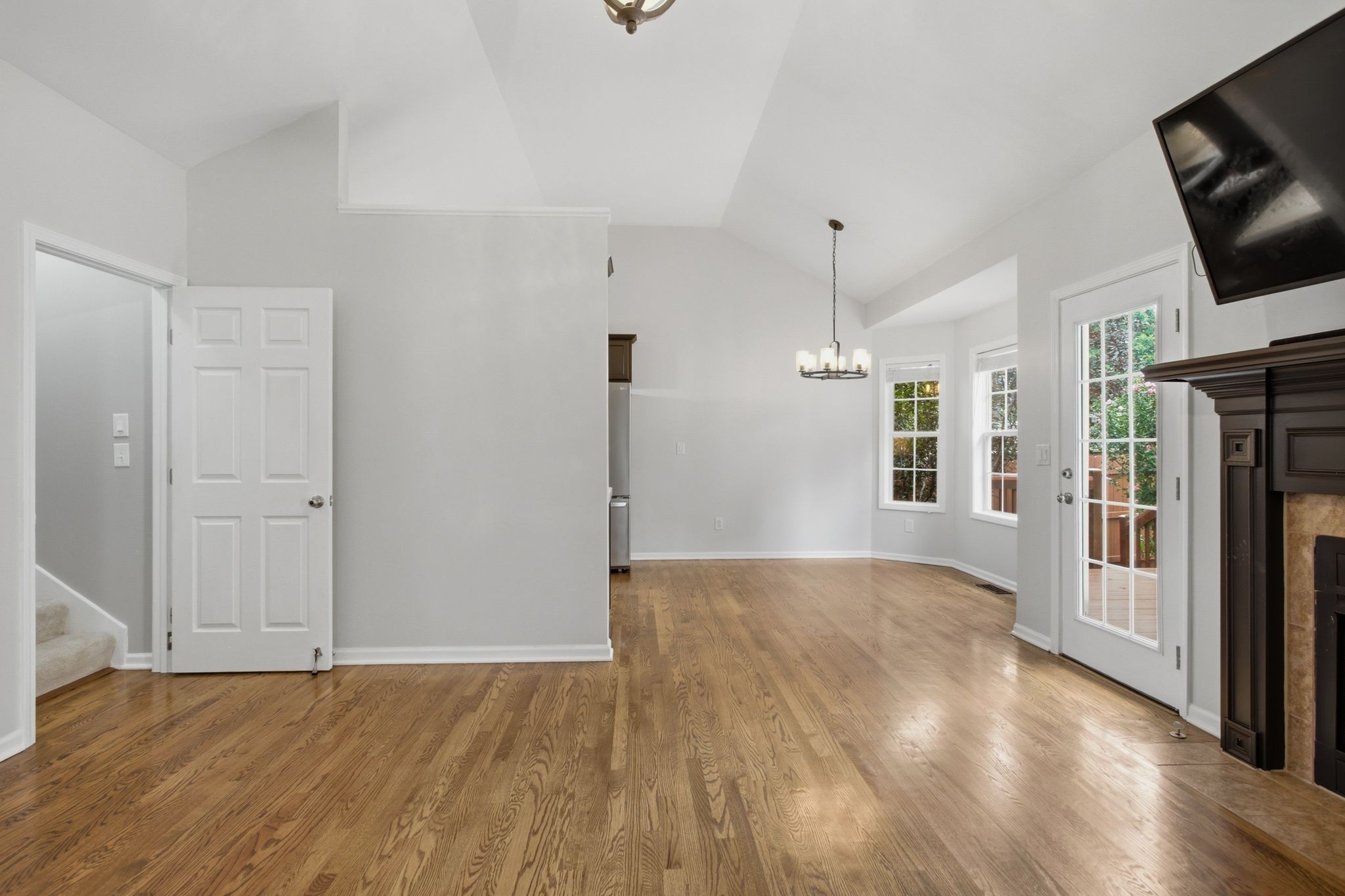 4014 Kristen Street Spring Hill, TN 37174 - Photo 9 of 36