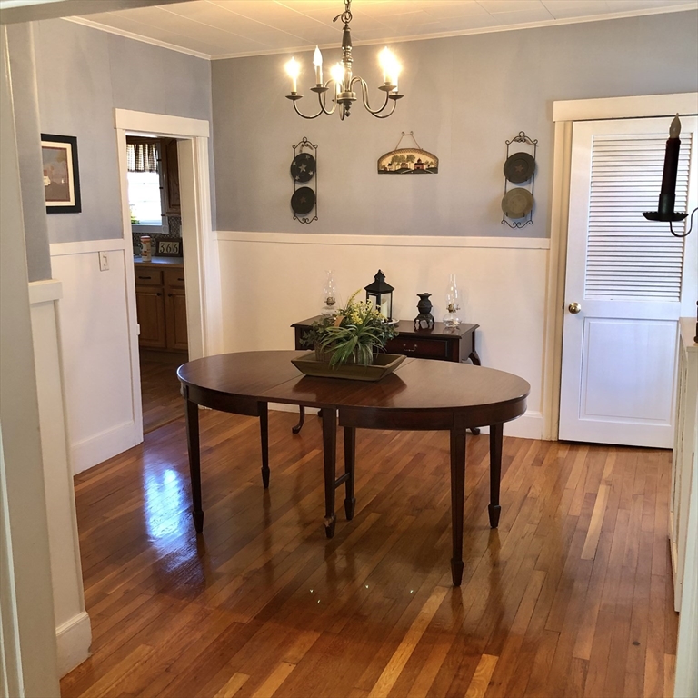 366 Main Street Clinton, MA 01510 - Photo 11 of 31 Gallery Image 11