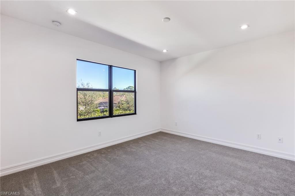 7574 Rockefeller Drive Naples, FL 34119 - Photo 17 of 37