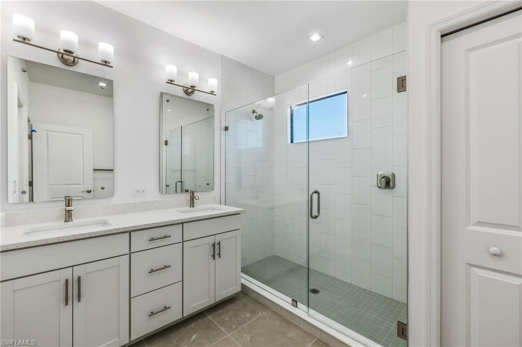 7574 Rockefeller Drive Naples, FL 34119 - Photo 22 of 37