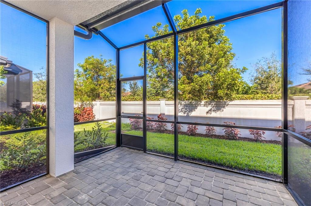 7574 Rockefeller Drive Naples, FL 34119 - Photo 24 of 37