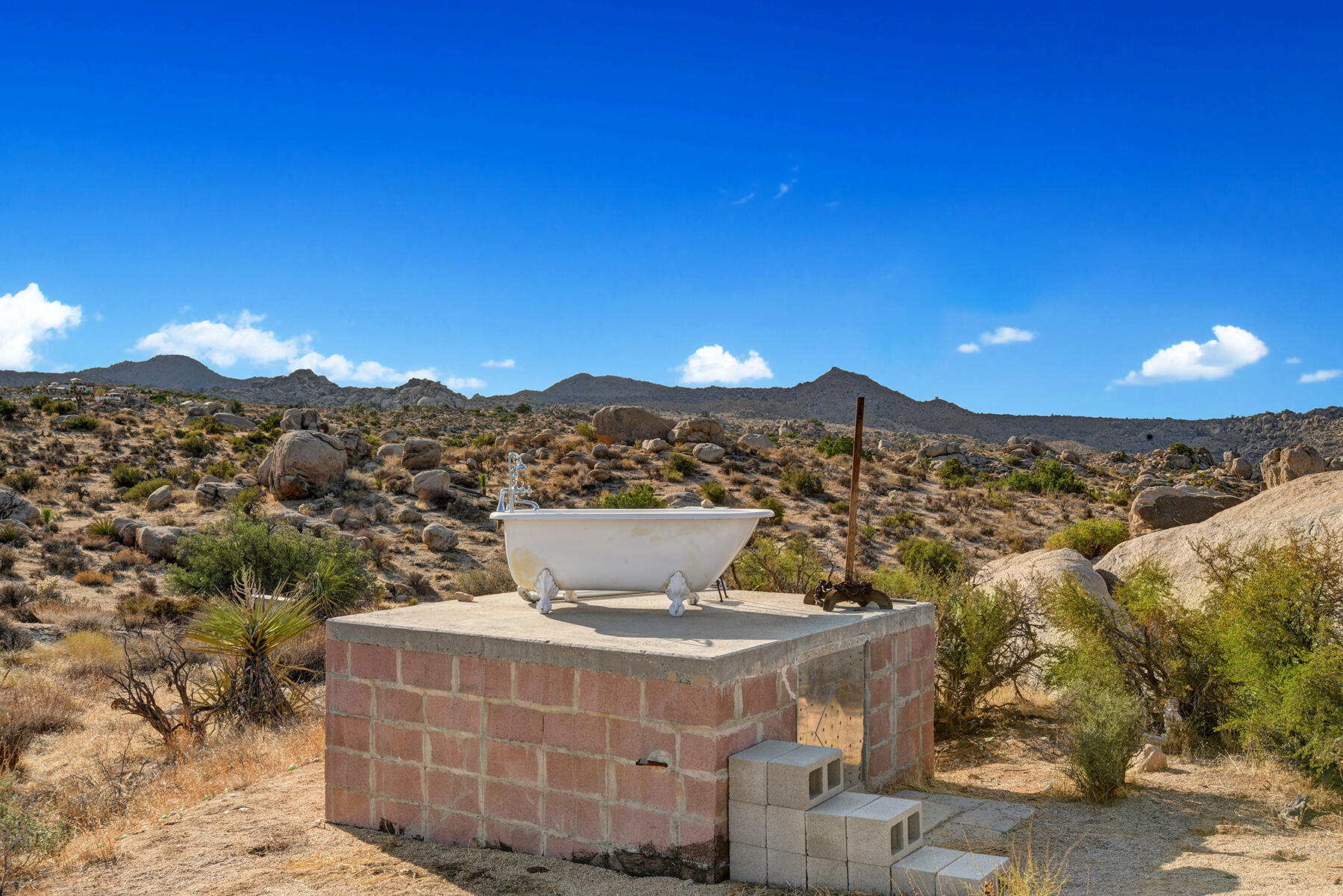 751 Atomic Ranch Road Landers, CA 92285 - Photo 44 of 47 OUTDOOR BATHTUB PLATFORM MLS