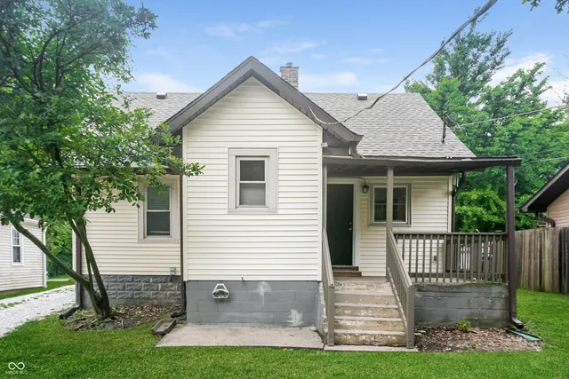 $1,445 | 935 North Gibson Avenue, Indianapolis, IN 46219