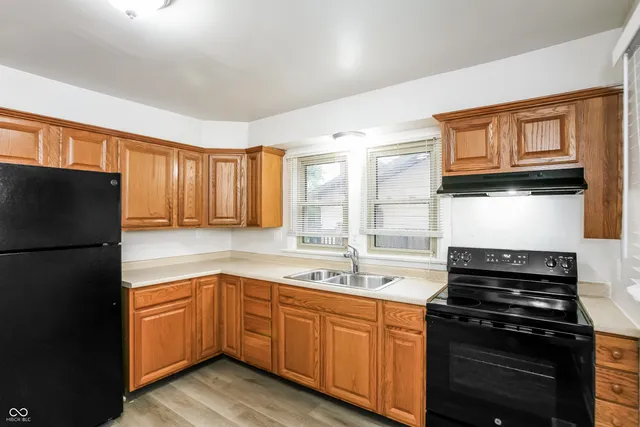 $1,445 | 935 North Gibson Avenue, Indianapolis, IN 46219