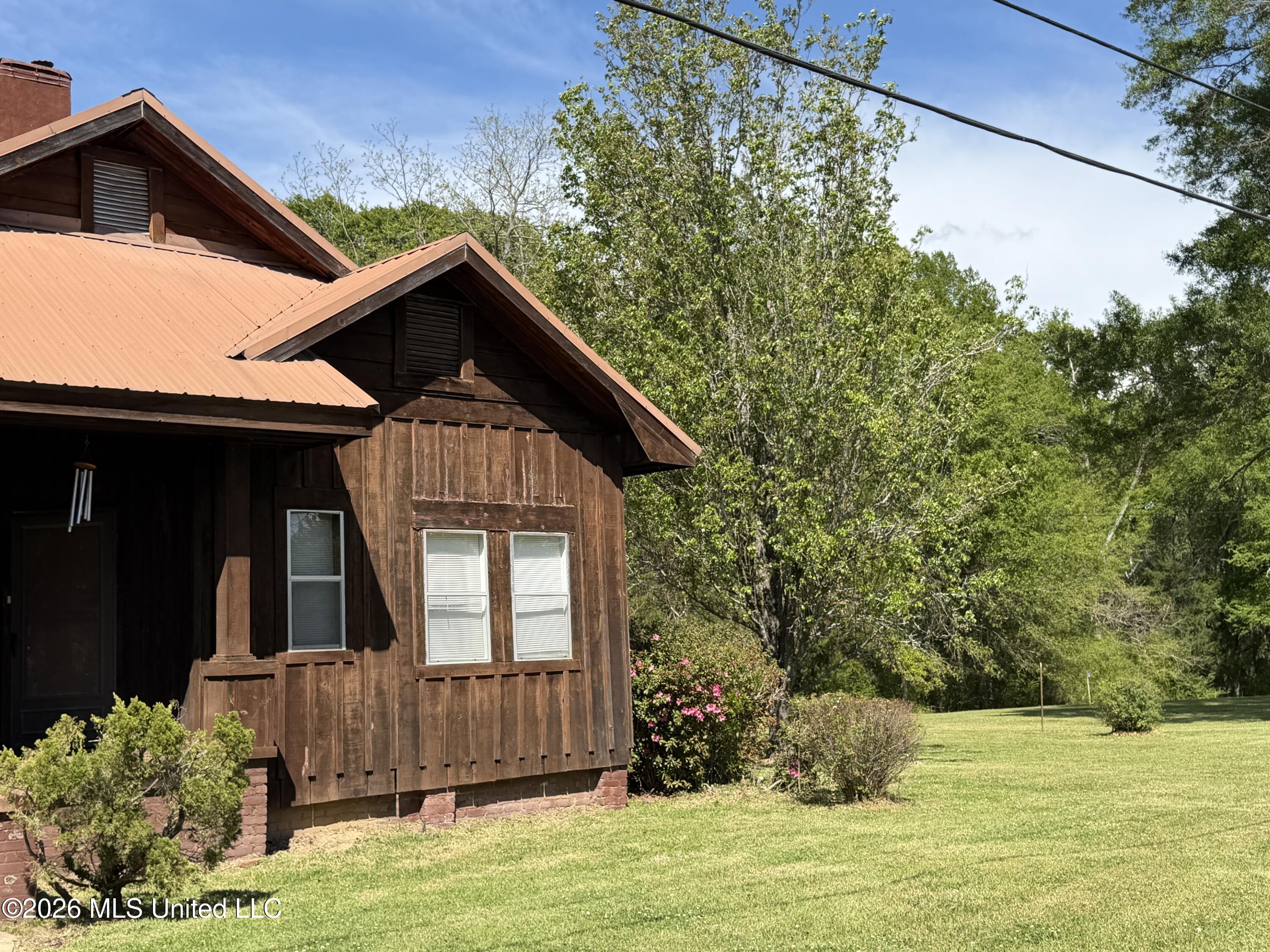 1089 Wells Street Wesson, MS 39191 - Photo 4 of 34 IMG_0021