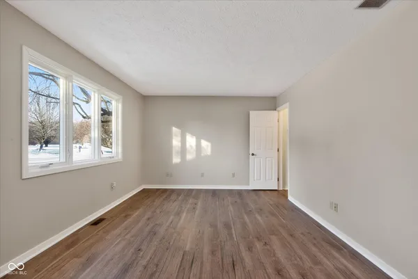 $315,000 | 400 Sandbrook Drive, Noblesville, IN 46062