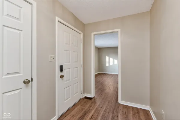 $315,000 | 400 Sandbrook Drive, Noblesville, IN 46062