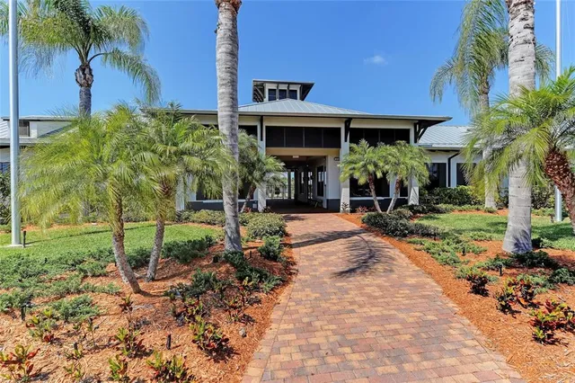 $389,900 | 1010 Tidewater Shores Loop, Unit 304, Bradenton, FL 34208