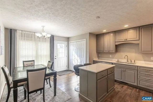 $2,700 | 15 Collinswood Way, Staunton, VA 24401