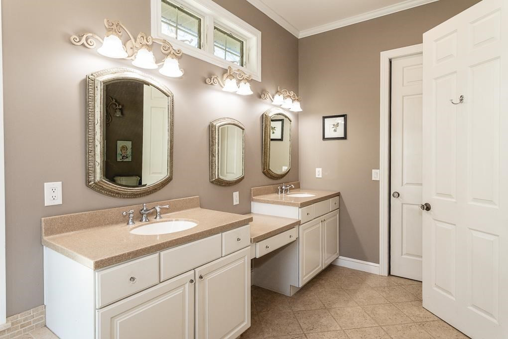 17188 English Road Manchester, MI 48158 - Photo 17 of 55 Photo 17