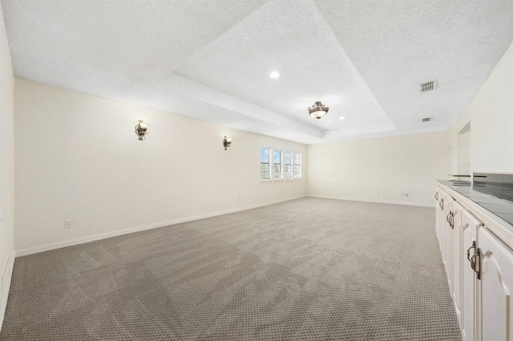 915 West Pleasant Run Road DeSoto, TX 75115 - Photo 30 of 40