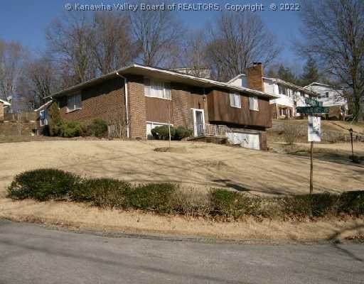 1101 Shamrock Road Charleston, WV 25314 - Photo 2 of 8 Exterior Front.