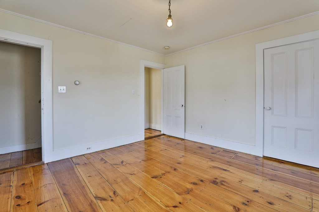 39-41 Pearl Street Amesbury, MA 01913 - Photo 11 of 30