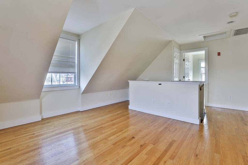 39-41 Pearl Street Amesbury, MA 01913 - Photo 12 of 30