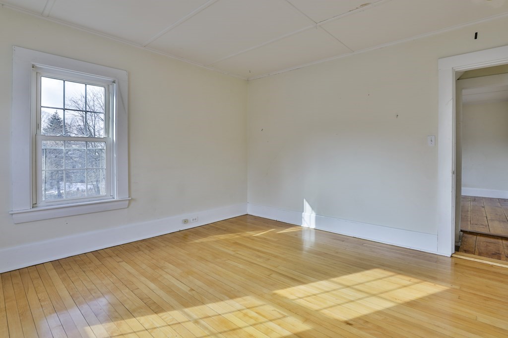 39-41 Pearl Street Amesbury, MA 01913 - Photo 23 of 30