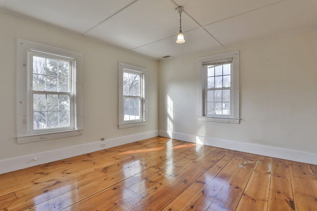 39-41 Pearl Street Amesbury, MA 01913 - Photo 25 of 30