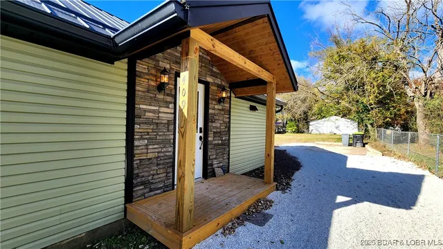 $189,000 | 409 East McNair Street, Versailles, MO 65084