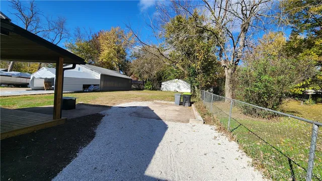 $179,000 | 409 East McNair Street, Versailles, MO 65084